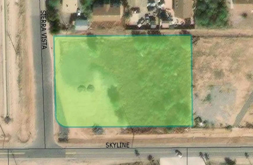 Aerial view of the outlined Skyline Park draft site at Skyline and Sierra Vista in San Tan Valley